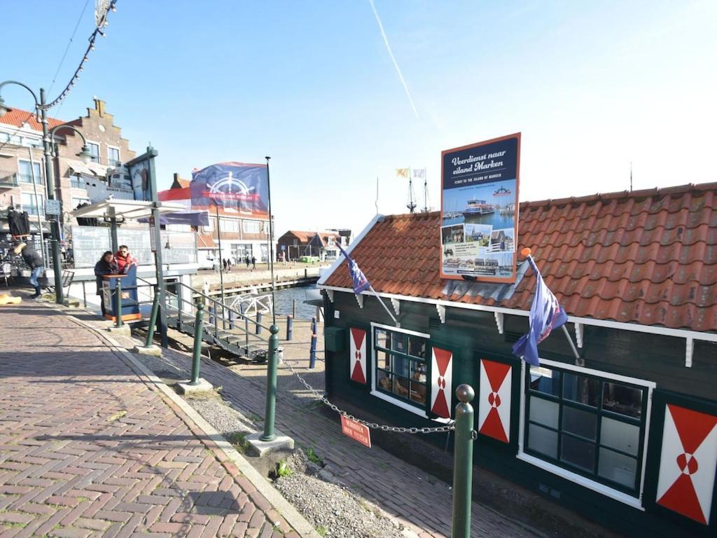 Modern Houseboat In Marina Of Volendam Hotel Ngoại thất bức ảnh